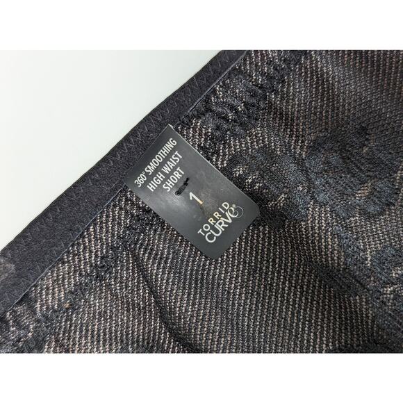 Torrid Lingerie BUNDLE Sports Bra High Rise Short Panty Microfiber Black 1X Top - Picture 8 of 10